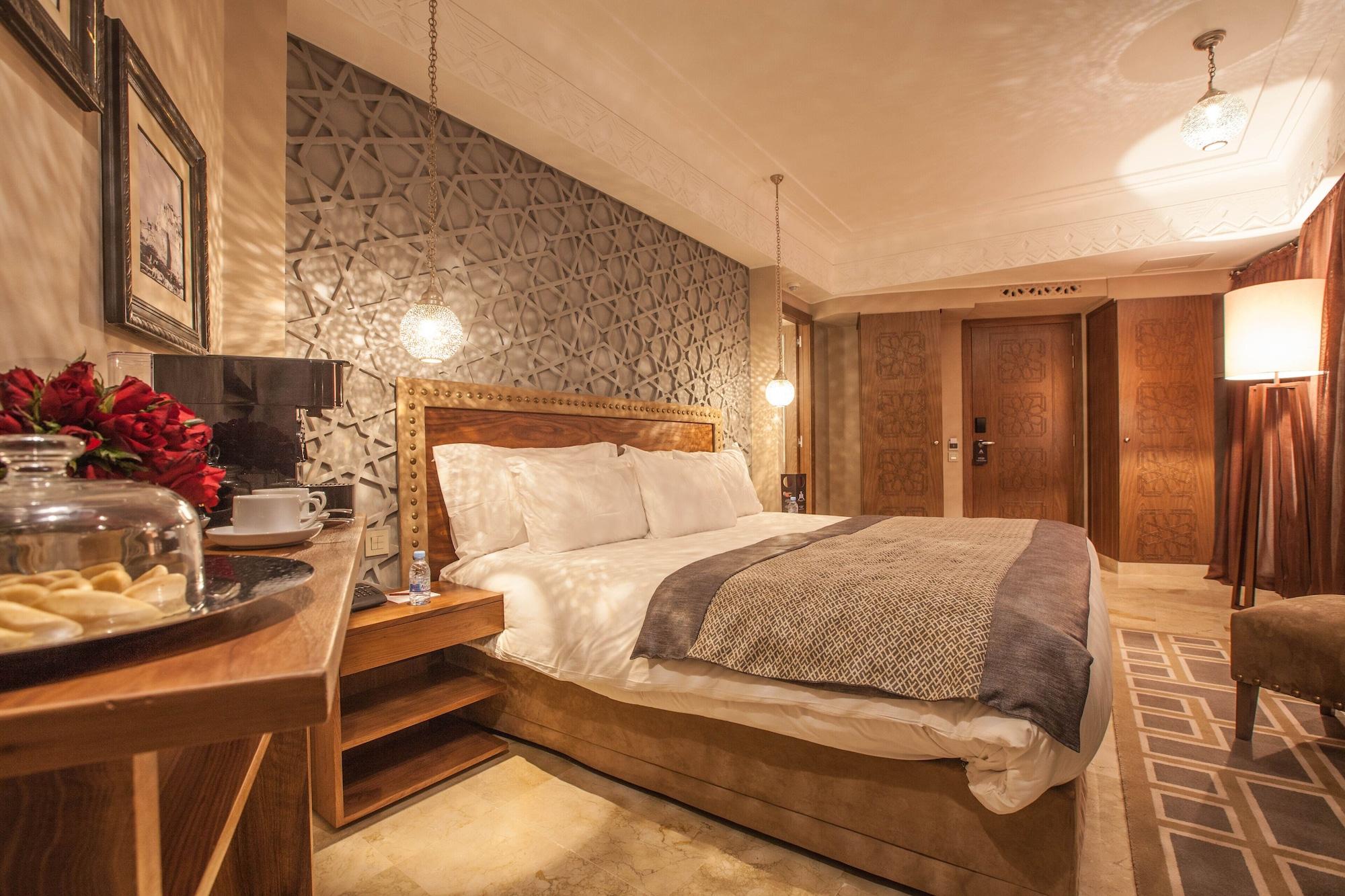 海微尼格spa酒店 马拉喀什 外观 照片 A bedroom at the hotel