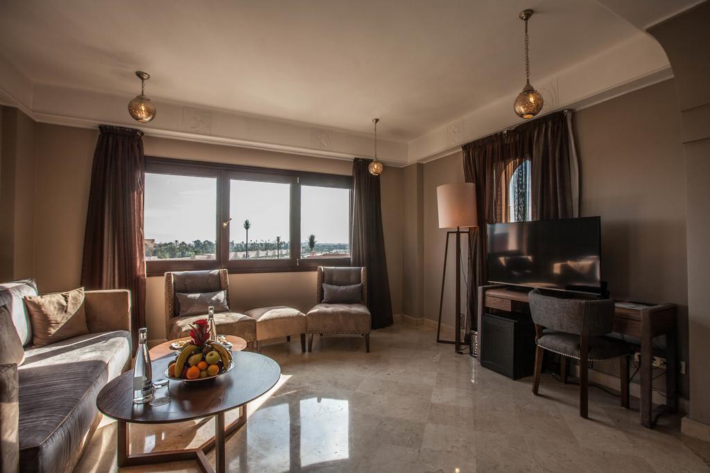海微尼格spa酒店 马拉喀什 外观 照片 A suite at the hotel