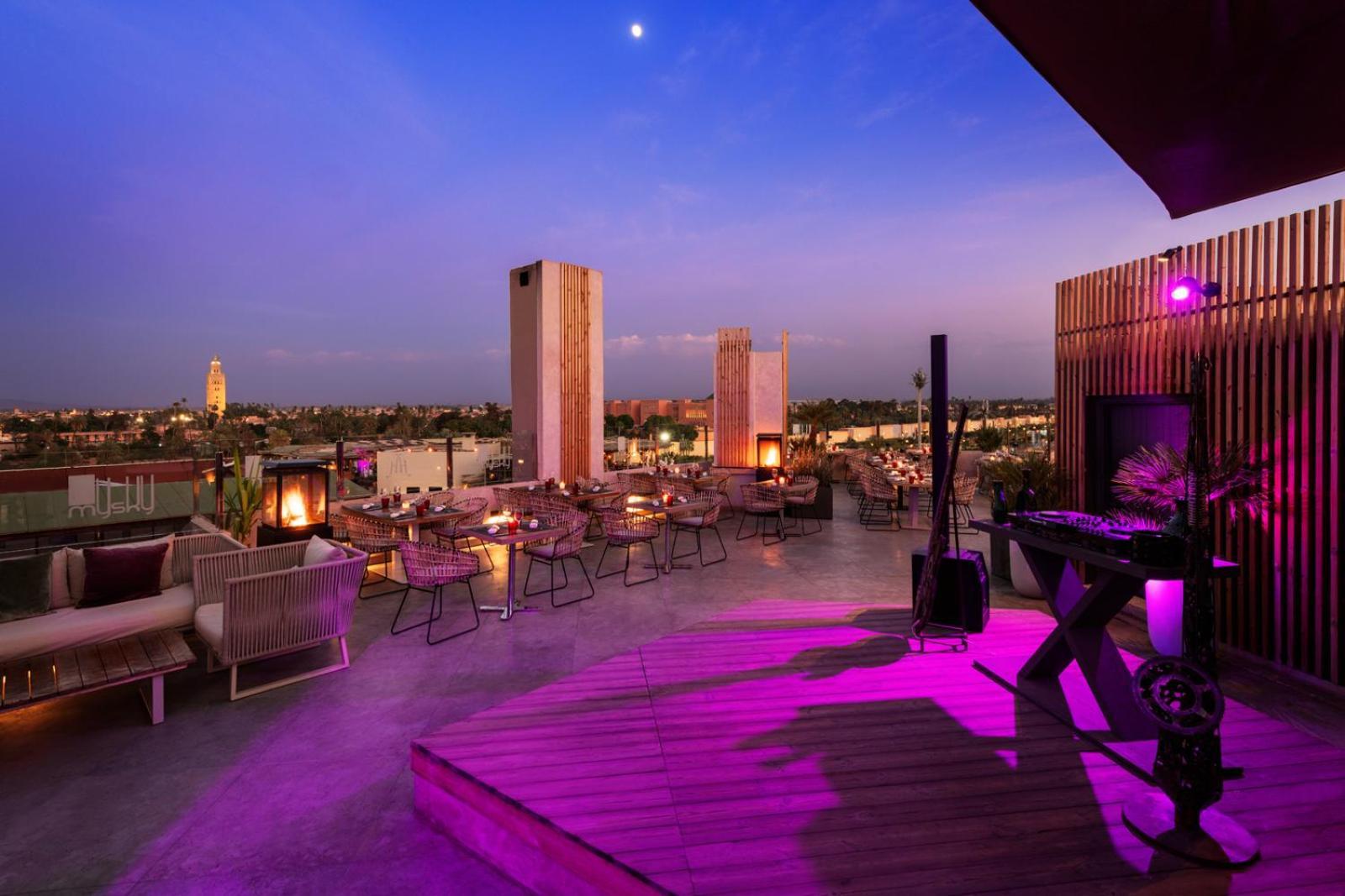 海微尼格spa酒店 马拉喀什 外观 照片 The Sky Bar