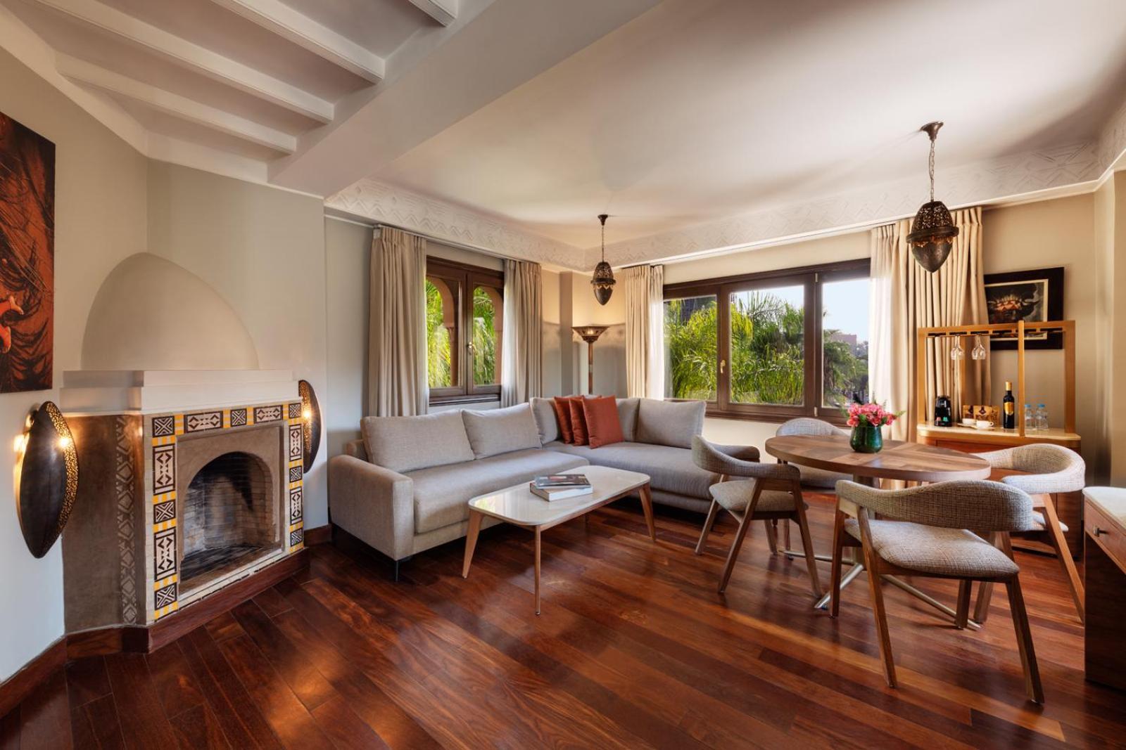 海微尼格spa酒店 马拉喀什 外观 照片 A living room in a hotel